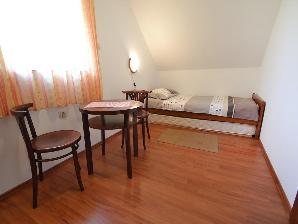 Holiday Home Coprnicka Hisa Skrad Dış mekan fotoğraf