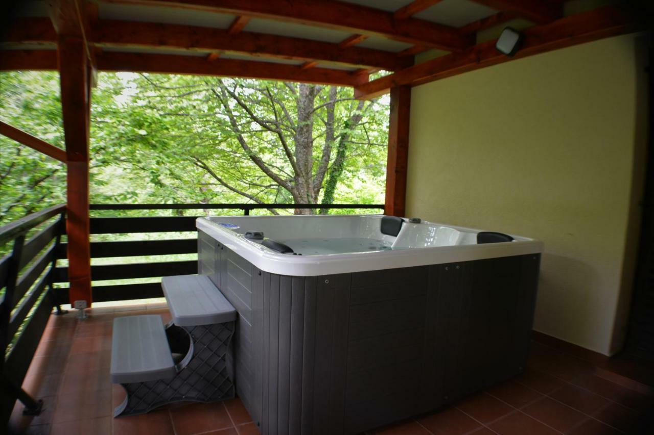Holiday Home Coprnicka Hisa Skrad Dış mekan fotoğraf